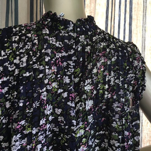 EUC Ganni Black Floral Pleated Ruffle Short Top Set 10 - Picture 7 of 9
